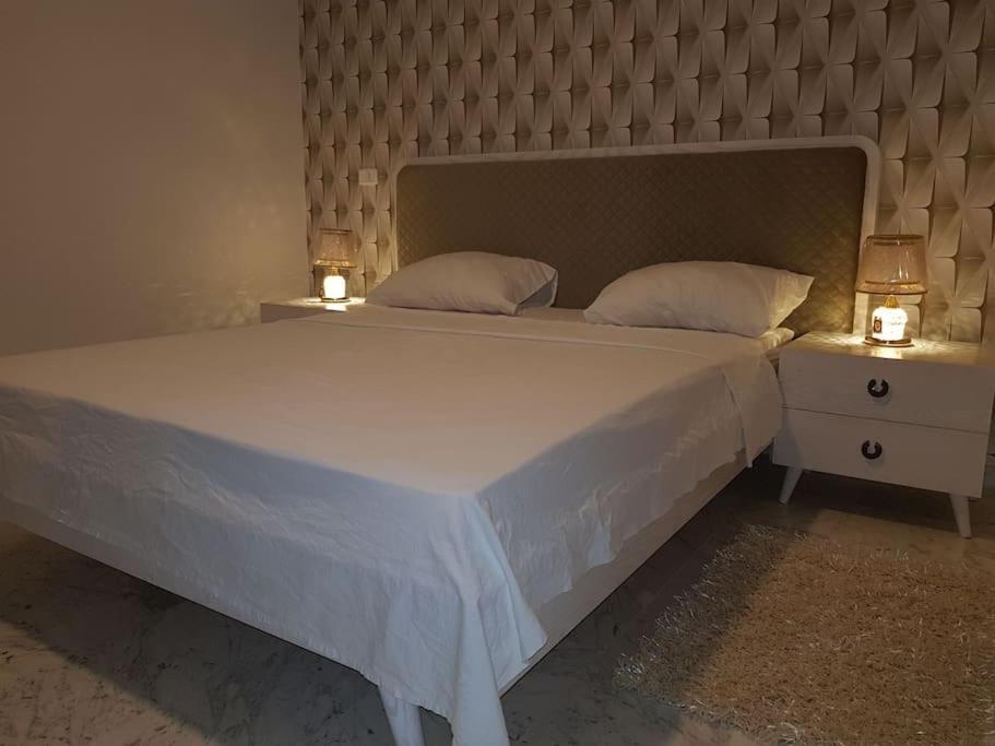 Lovely Apartment Near Tunis Mall - Lac2 ตูนิส ภายนอก รูปภาพ